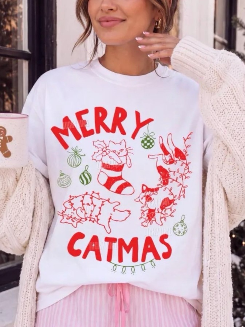 Gildan White Merry Catmas Holiday Graphic Tee with Red & Green Print